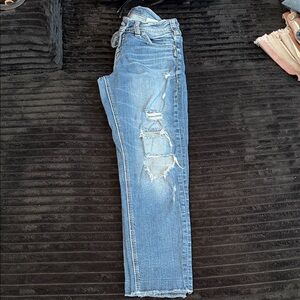 Silver Suki Skinny Crop Distressed Ankle